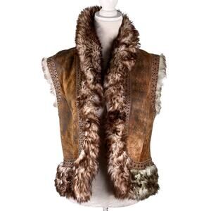 Rizal Brown Cream Sheepskin Fur Vest 16